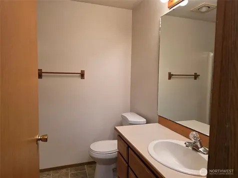 384 Selkirk Drive Camano Island WA 98282