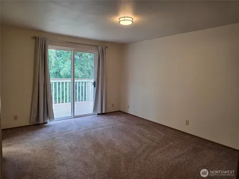 384 Selkirk Drive Camano Island WA 98282