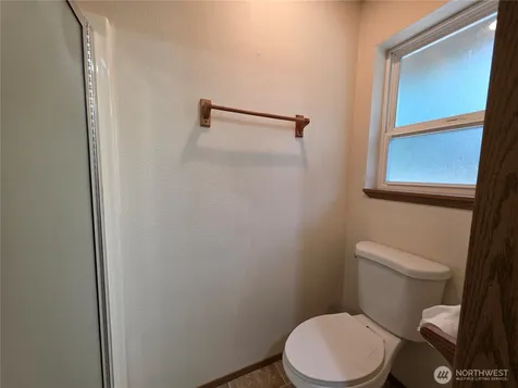 384 Selkirk Drive Camano Island WA 98282