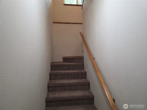 384 Selkirk Drive Camano Island WA 98282