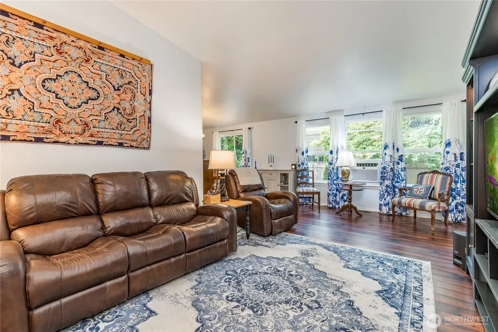 2707 S 366th Place Federal Way WA 98003