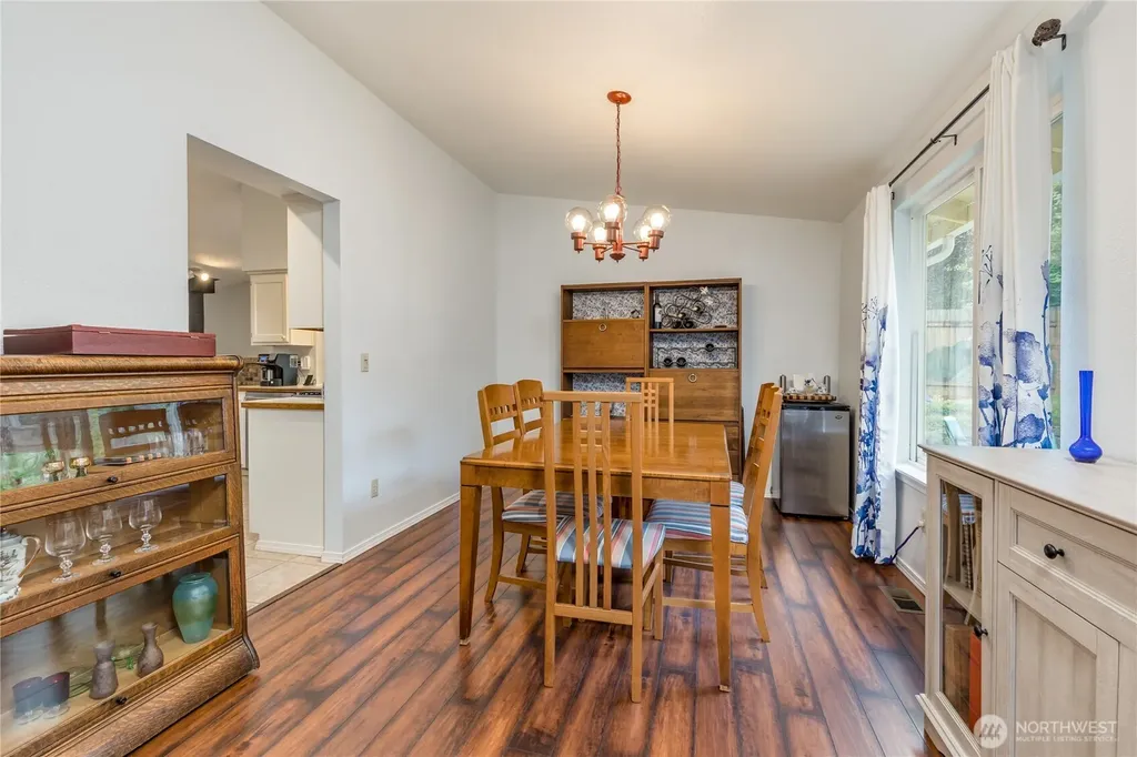 2707 S 366th Place Federal Way WA 98003