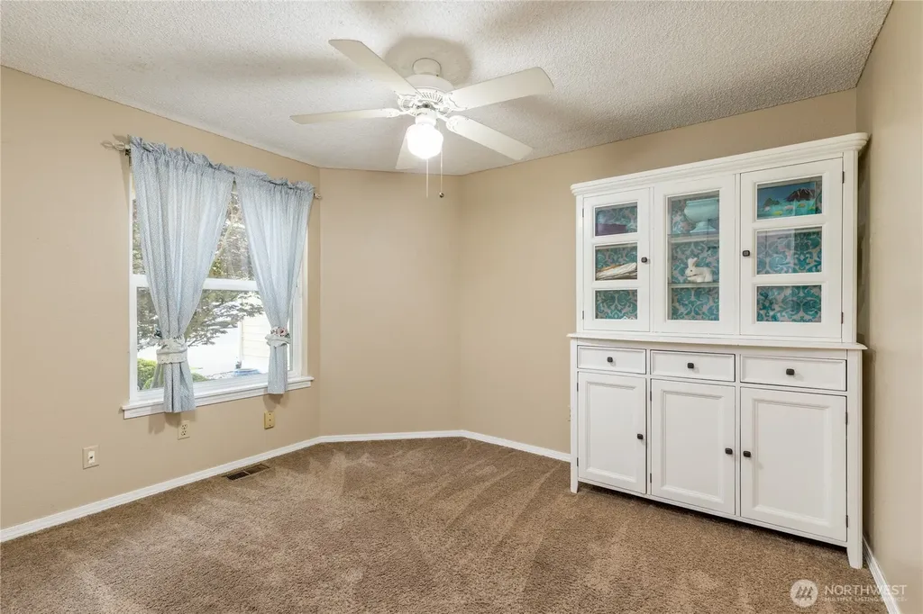 2707 S 366th Place Federal Way WA 98003