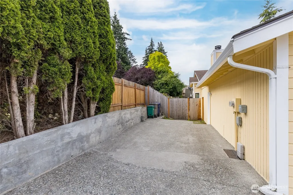 2707 S 366th Place Federal Way WA 98003