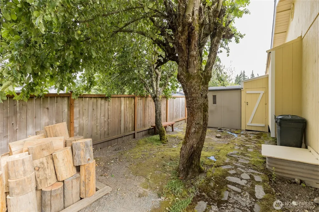 2707 S 366th Place Federal Way WA 98003