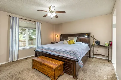 2707 S 366th Place Federal Way WA 98003