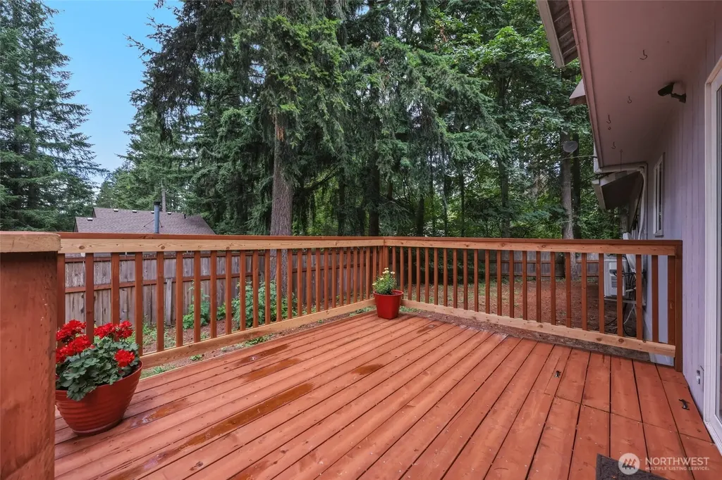 17323 West View Lane SE Yelm WA 98597