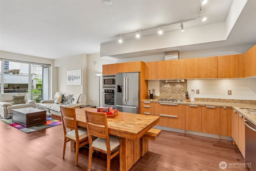 1920 4th Avenue Seattle WA 98101