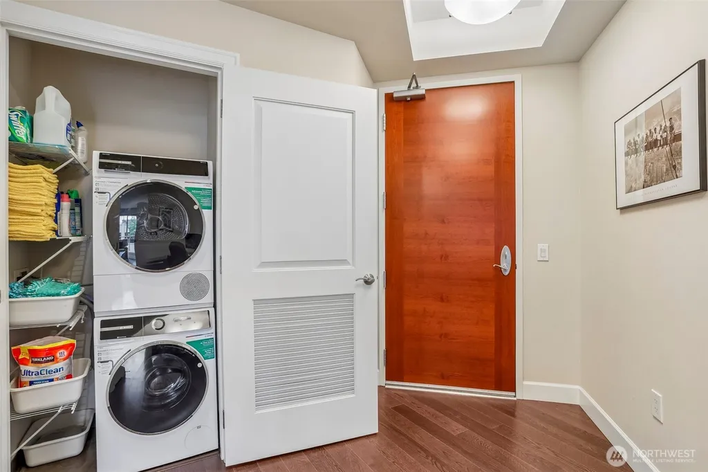 1920 4th Avenue Seattle WA 98101