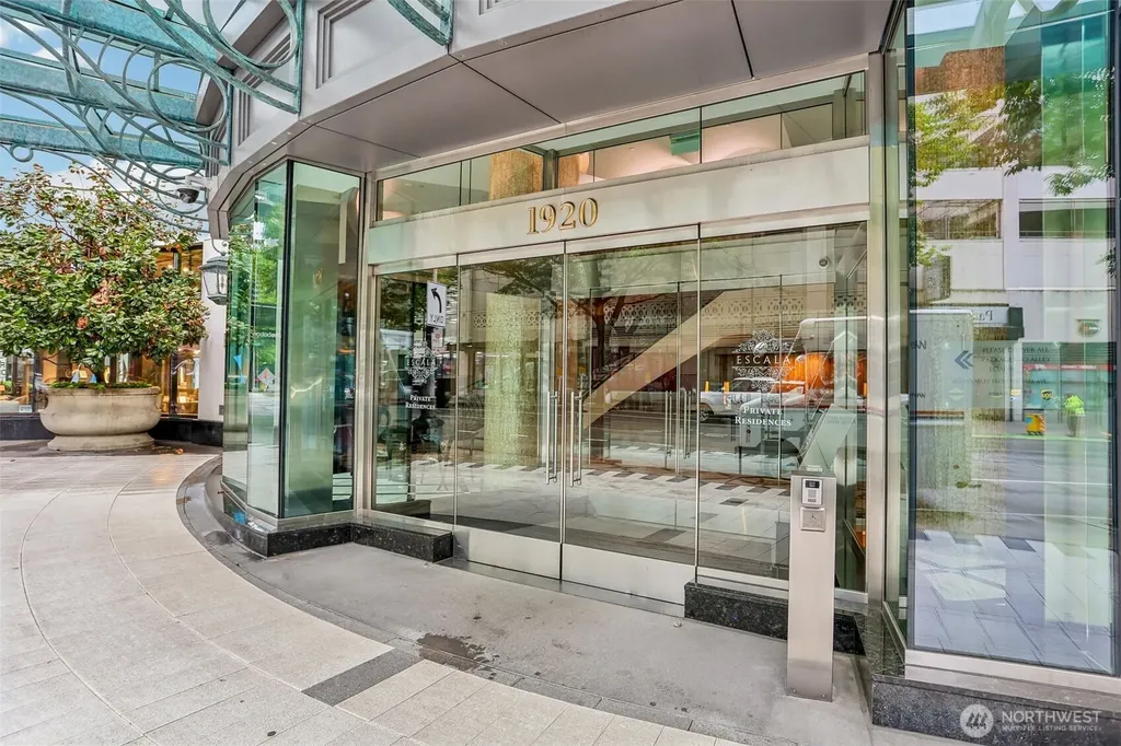 1920 4th Avenue Seattle WA 98101