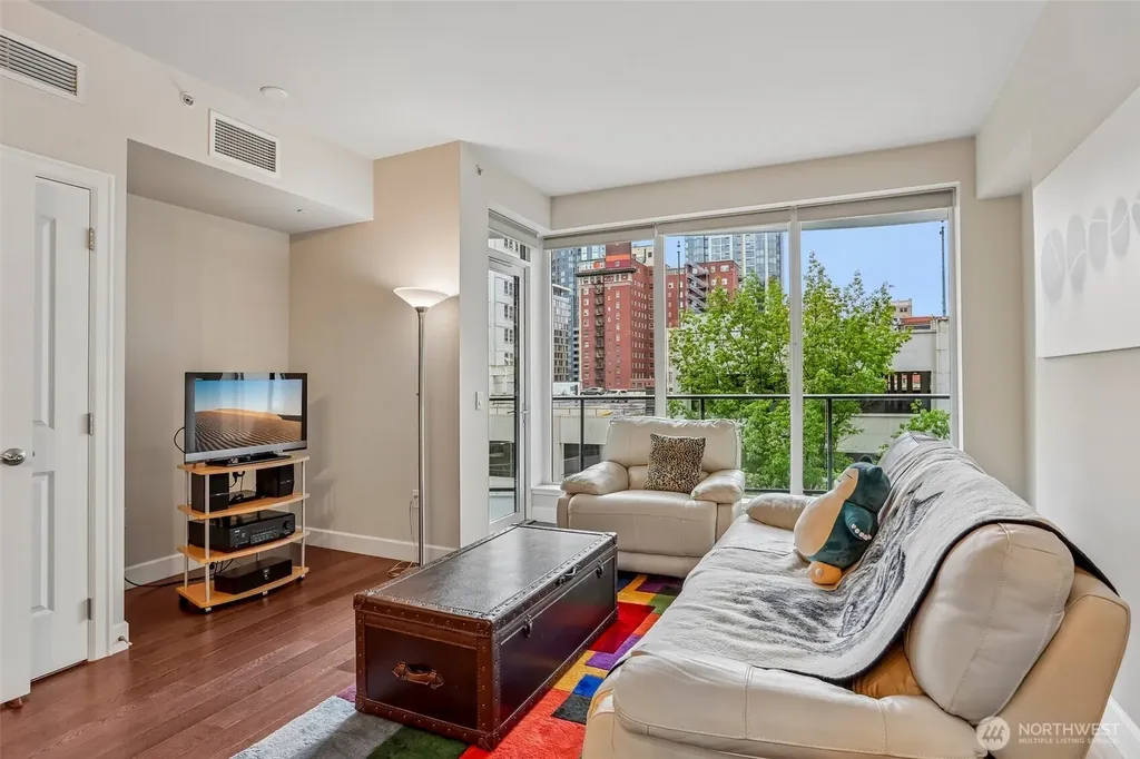 1920 4th Avenue Seattle WA 98101