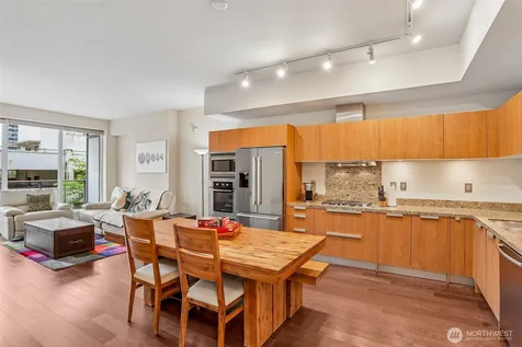 1920 4th Avenue Seattle WA 98101