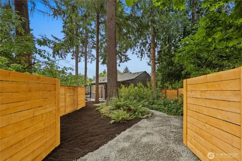 12520 24th Avenue NE Seattle WA 98125