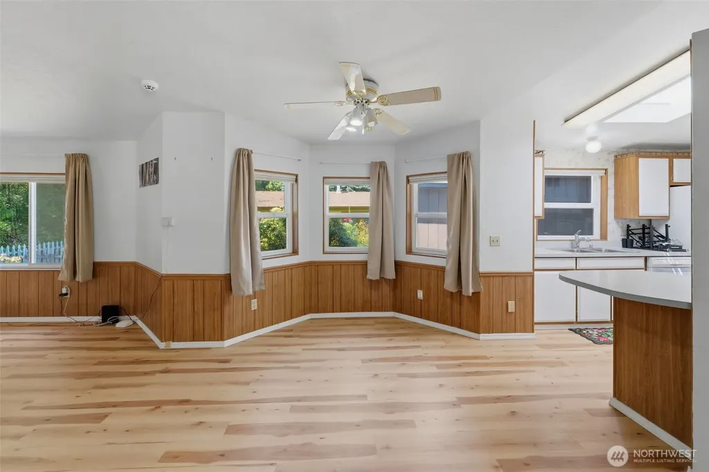2382 Hastings Lane SE Port Orchard WA 98367