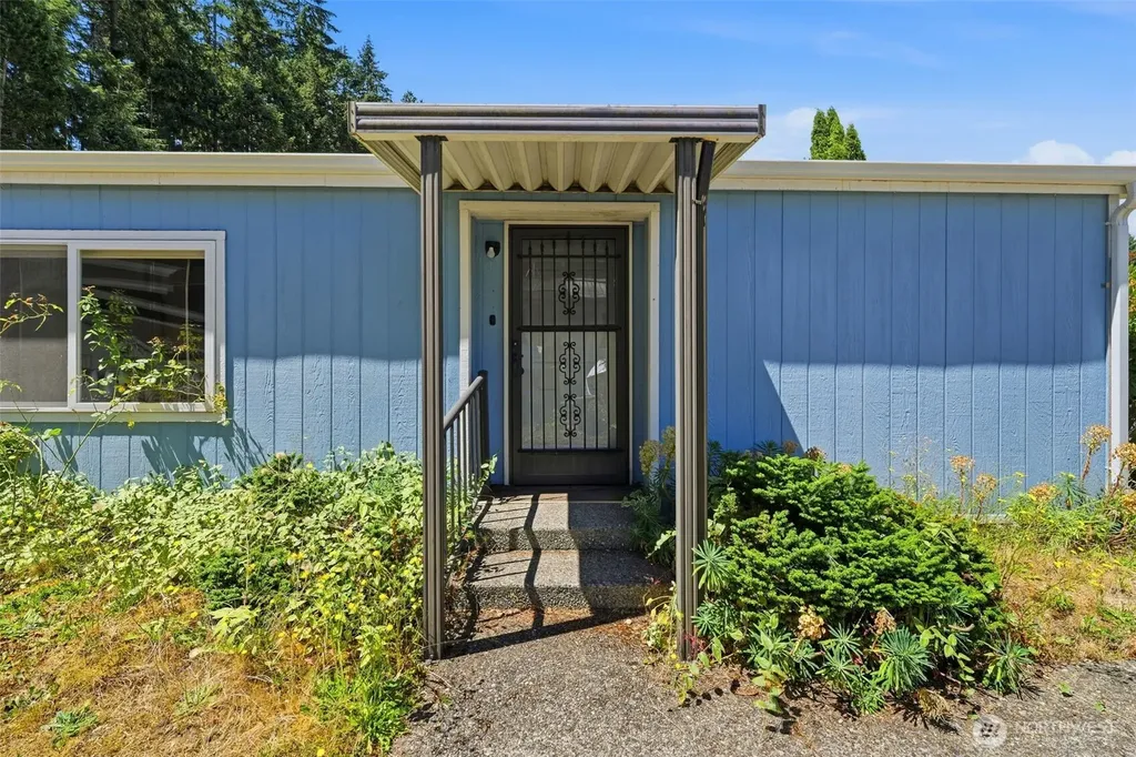 2382 Hastings Lane SE Port Orchard WA 98367