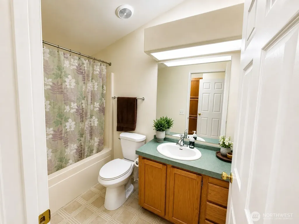 6614 239th Avenue E Buckley WA 98321