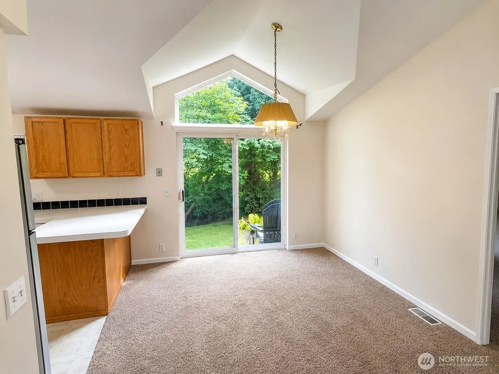6614 239th Avenue E Buckley WA 98321