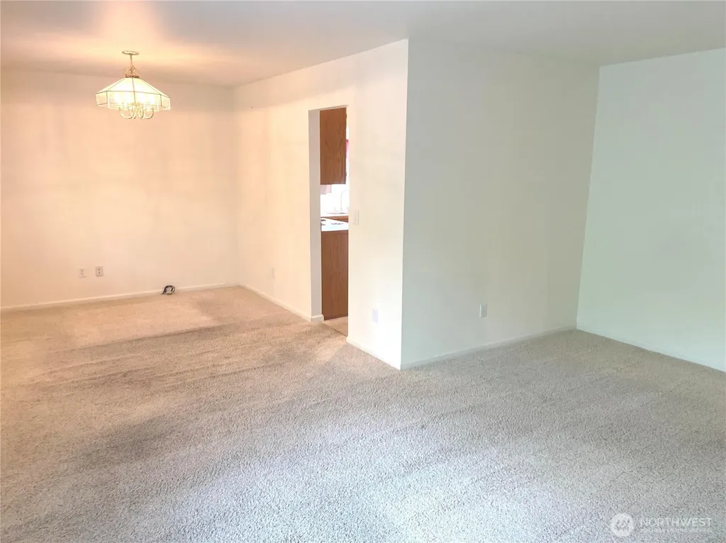 11519 SE 248th Street Kent WA 98030