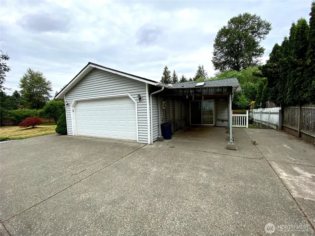 11519 SE 248th Street Kent WA 98030