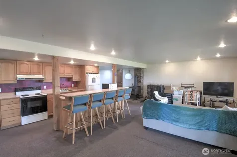 77 Rue Creek Road Menlo WA 98577