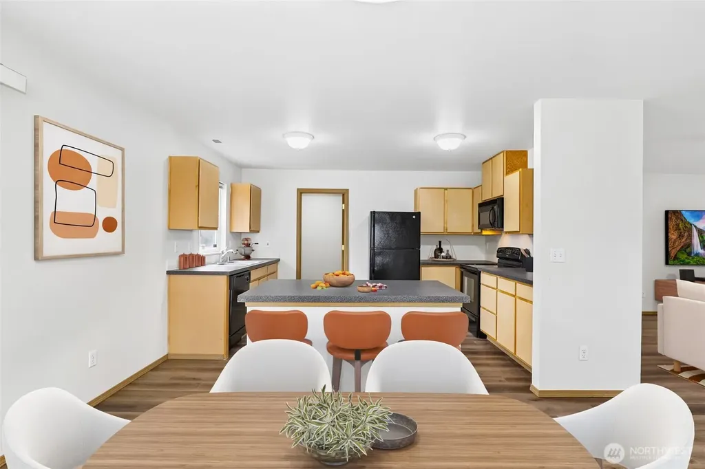 9422 150th Street Ct E Puyallup WA 98375