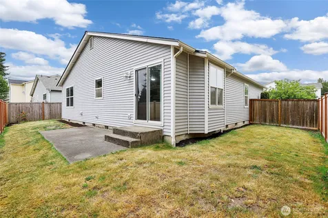 9422 150th Street Ct E Puyallup WA 98375