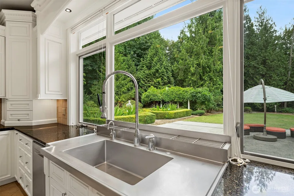 29433 SE 15th Place Fall City WA 98024