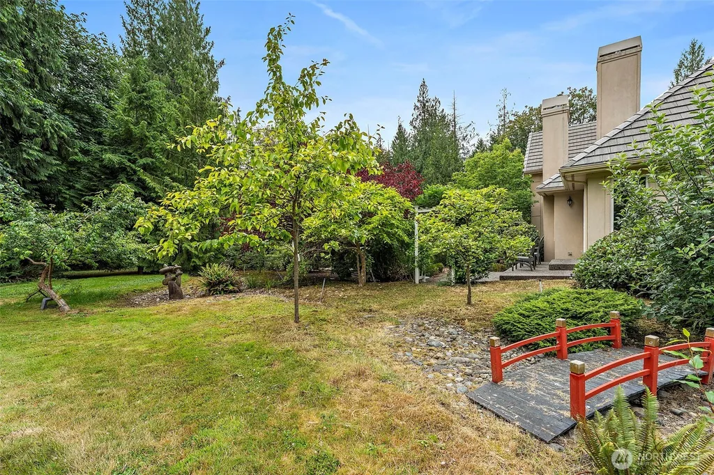 29433 SE 15th Place Fall City WA 98024