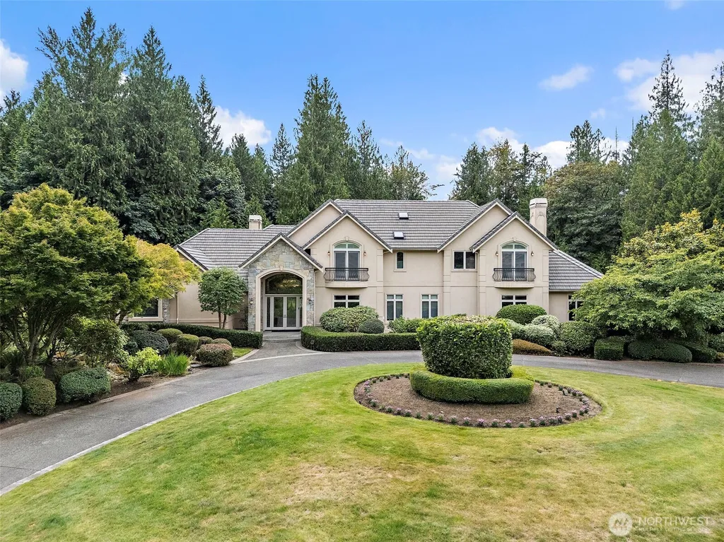 29433 SE 15th Place Fall City WA 98024