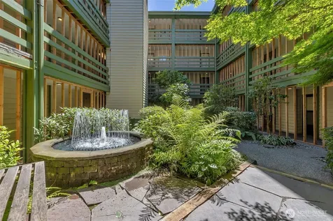 9512 1st Avenue NE Seattle WA 98115