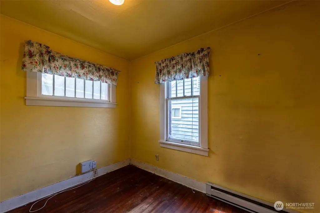 5806 Commercial Avenue Everett WA 98203