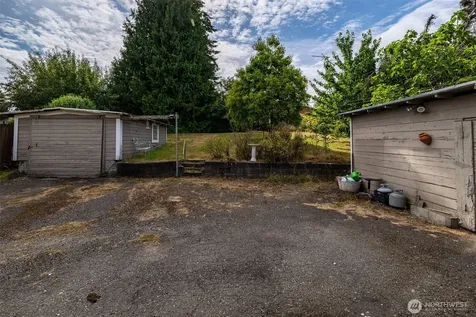 5806 Commercial Avenue Everett WA 98203