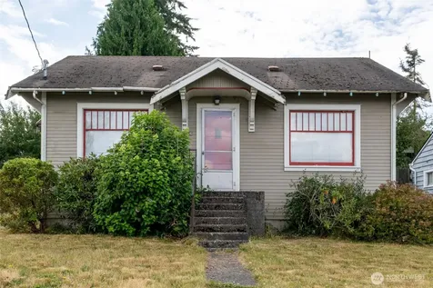 5806 Commercial Avenue Everett WA 98203