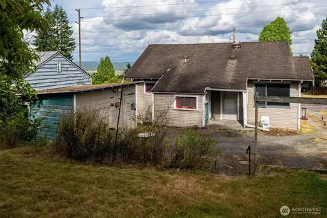 5806 Commercial Avenue Everett WA 98203