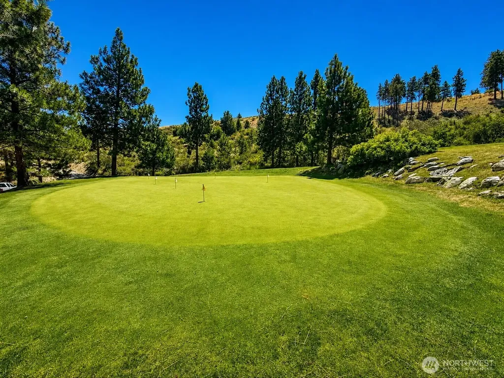 202 Bandera Way Chelan WA 98816