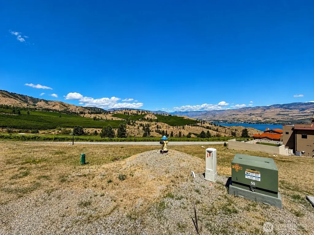 202 Bandera Way Chelan WA 98816