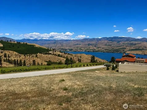202 Bandera Way Chelan WA 98816