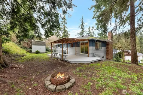 3433 NE 17th Place Renton WA 98056