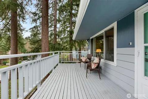 3433 NE 17th Place Renton WA 98056