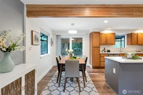 3433 NE 17th Place Renton WA 98056