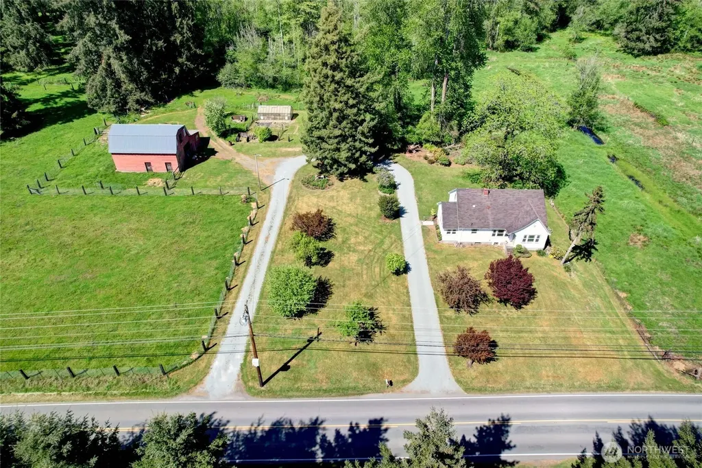 4227 252nd Street NE Arlington WA 98223