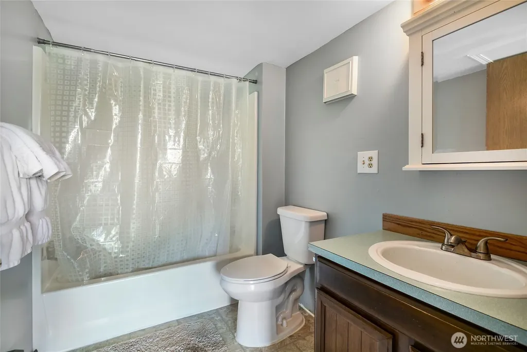 4227 252nd Street NE Arlington WA 98223