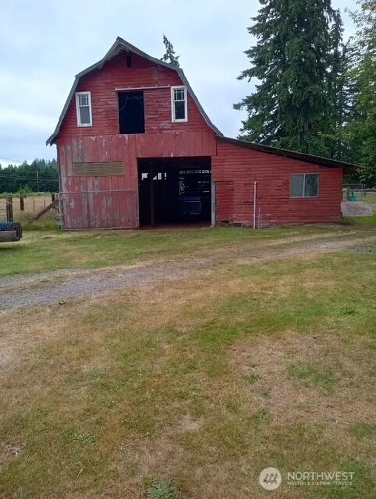 4227 252nd Street NE Arlington WA 98223