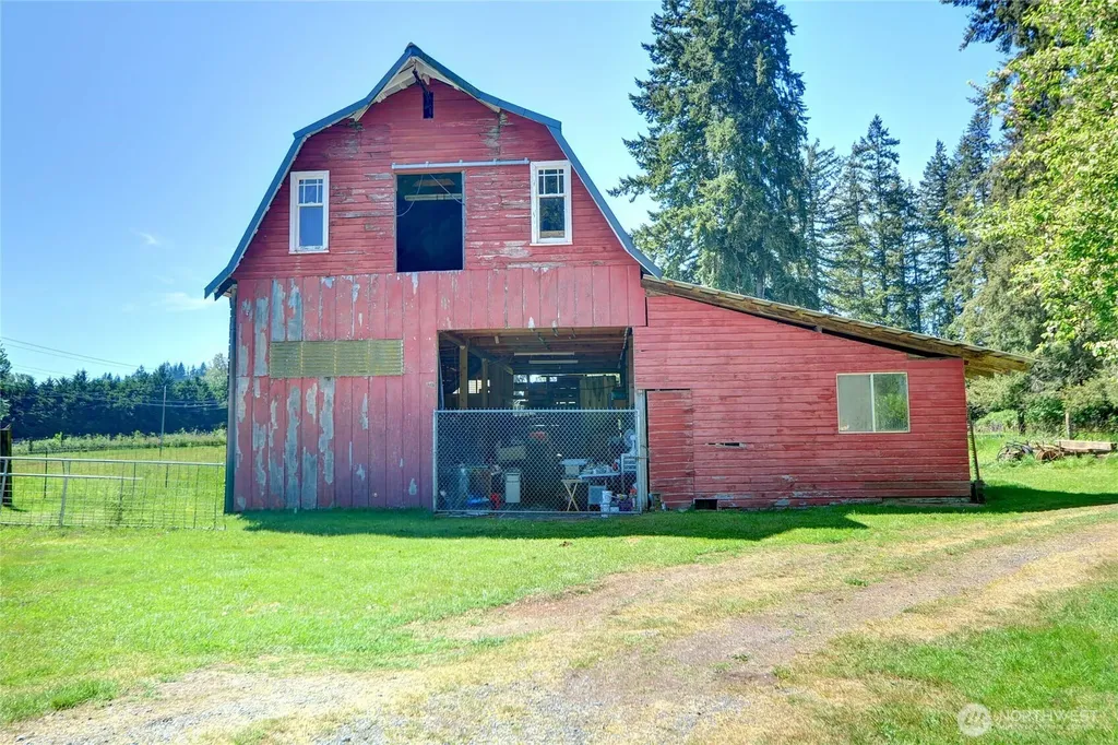 4227 252nd Street NE Arlington WA 98223