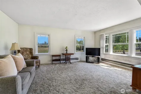 4227 252nd Street NE Arlington WA 98223