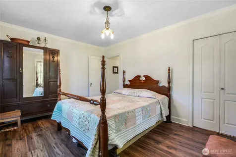 4227 252nd Street NE Arlington WA 98223