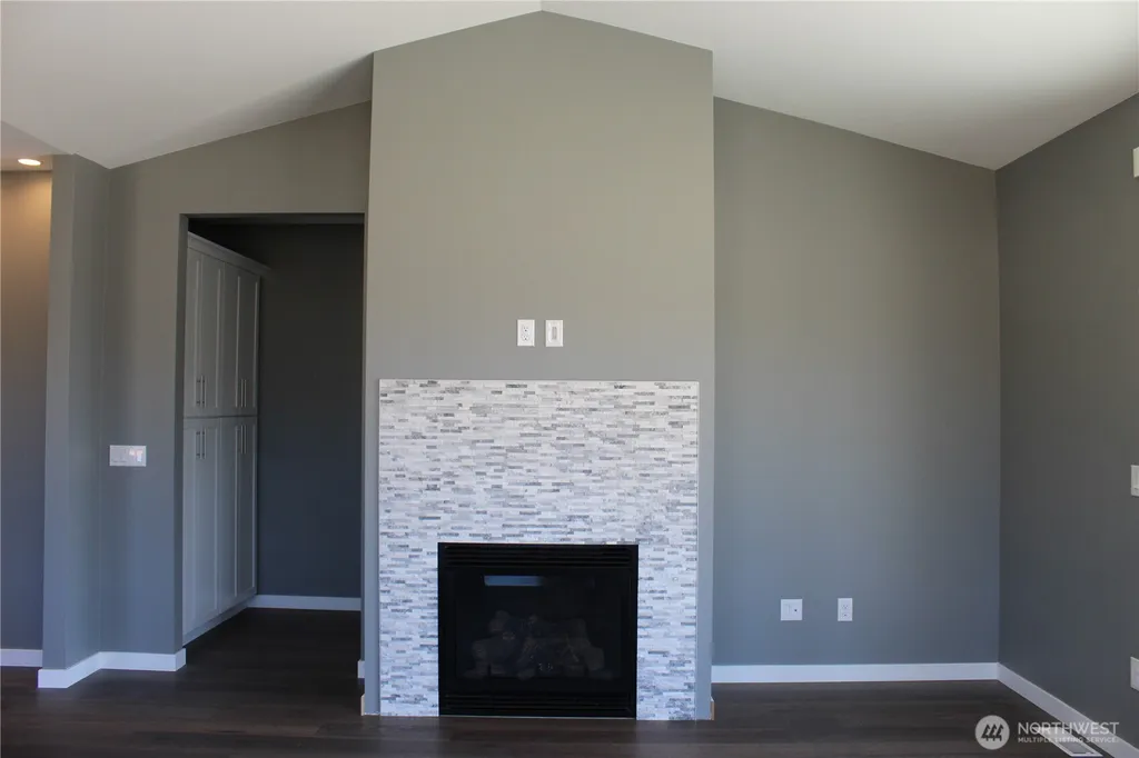 3240 NW Brianna Avenue East Wenatchee WA 98802