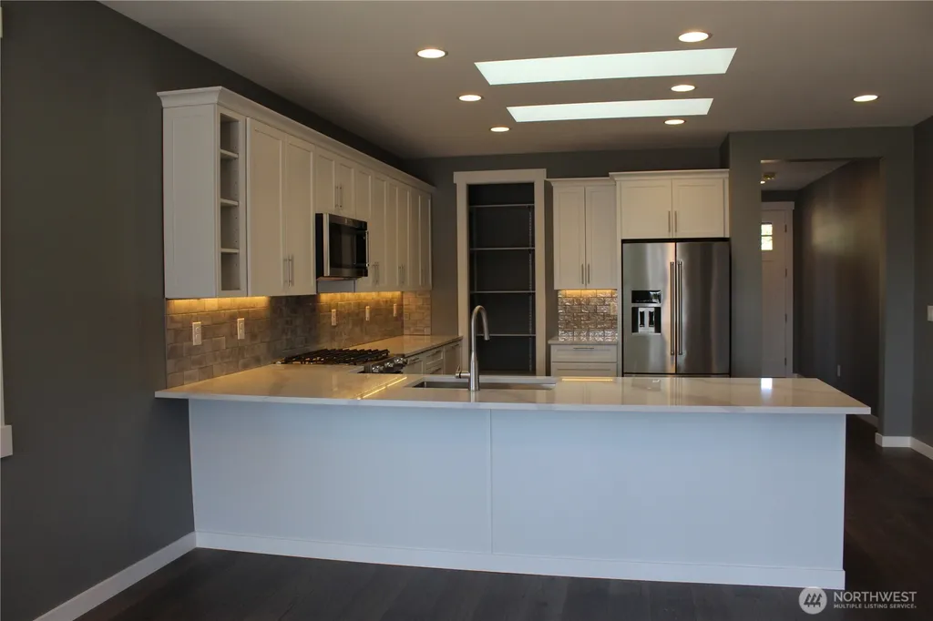 3240 NW Brianna Avenue East Wenatchee WA 98802