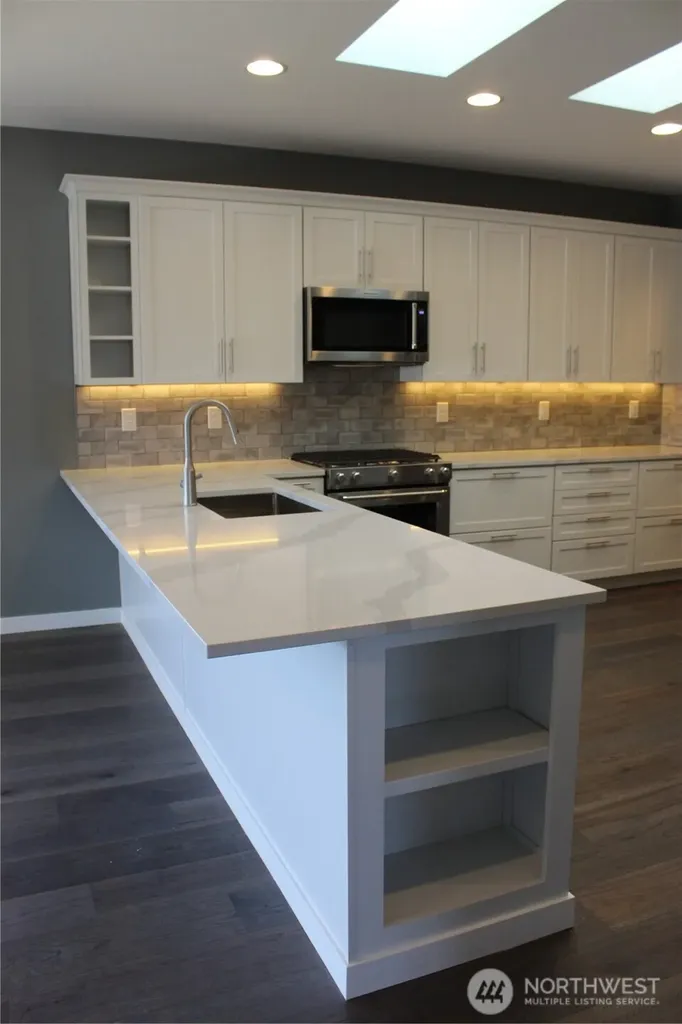 3240 NW Brianna Avenue East Wenatchee WA 98802