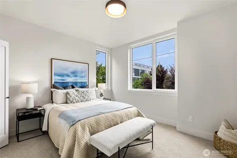 1510 NW 59th Street Seattle WA 98107